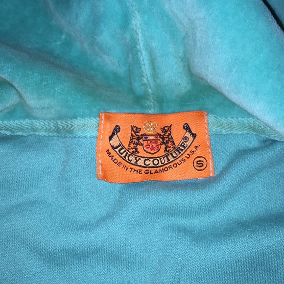 Bundle comes with gift  2 Juicy couture jackets💕 - Picture 2 of 8